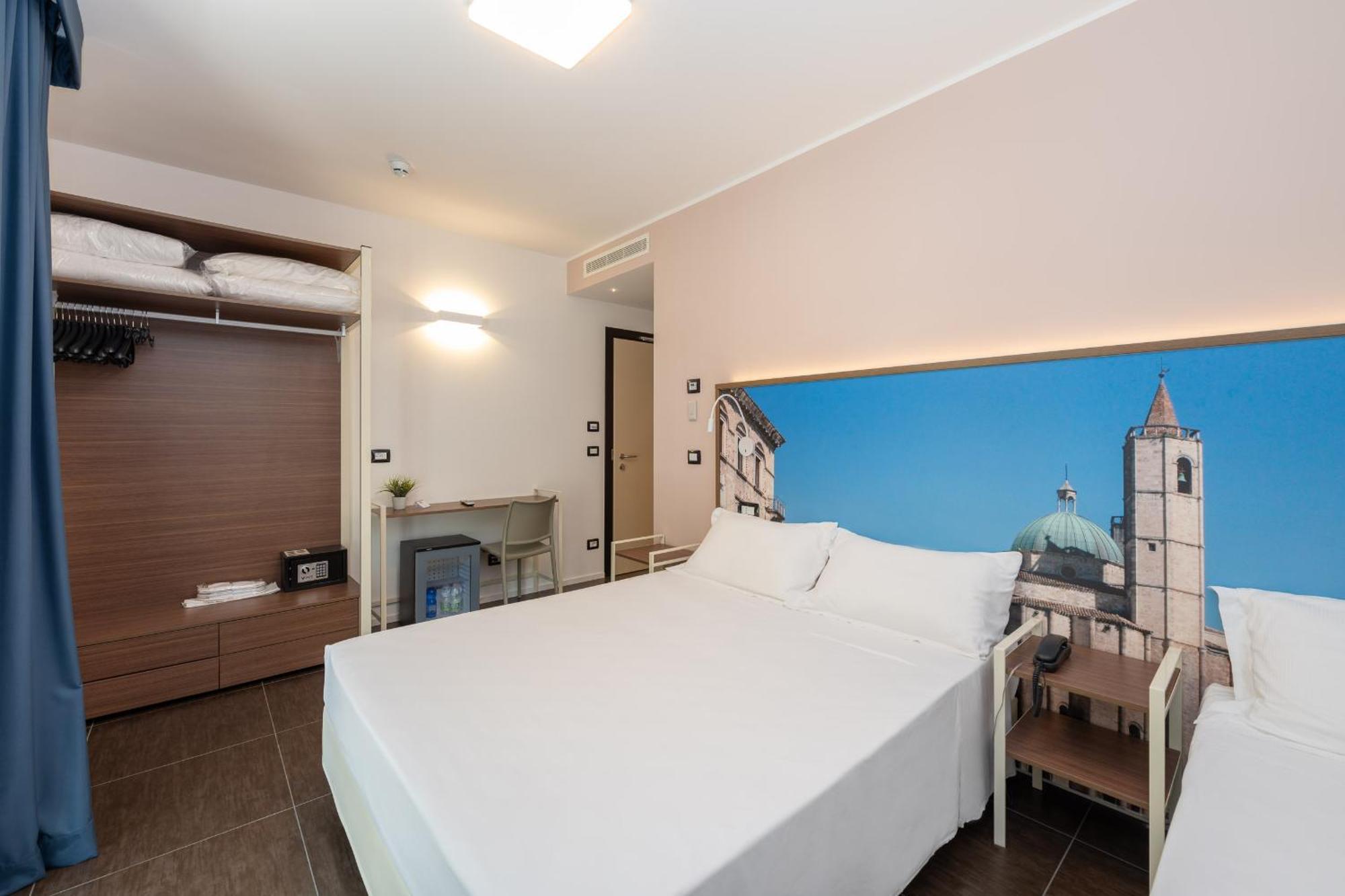 Hotel Velia 葛伦坦马勒 外观 照片