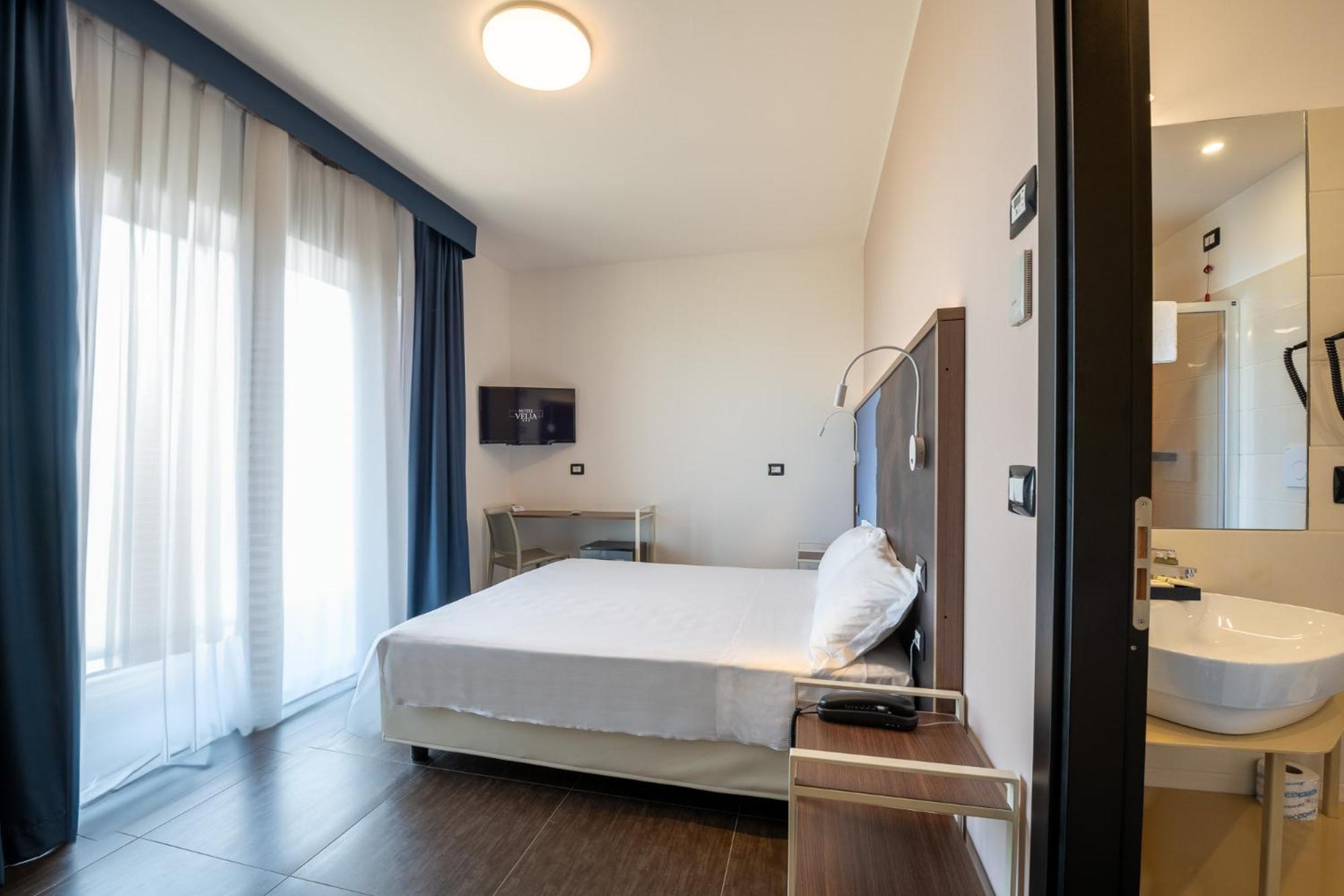 Hotel Velia 葛伦坦马勒 外观 照片